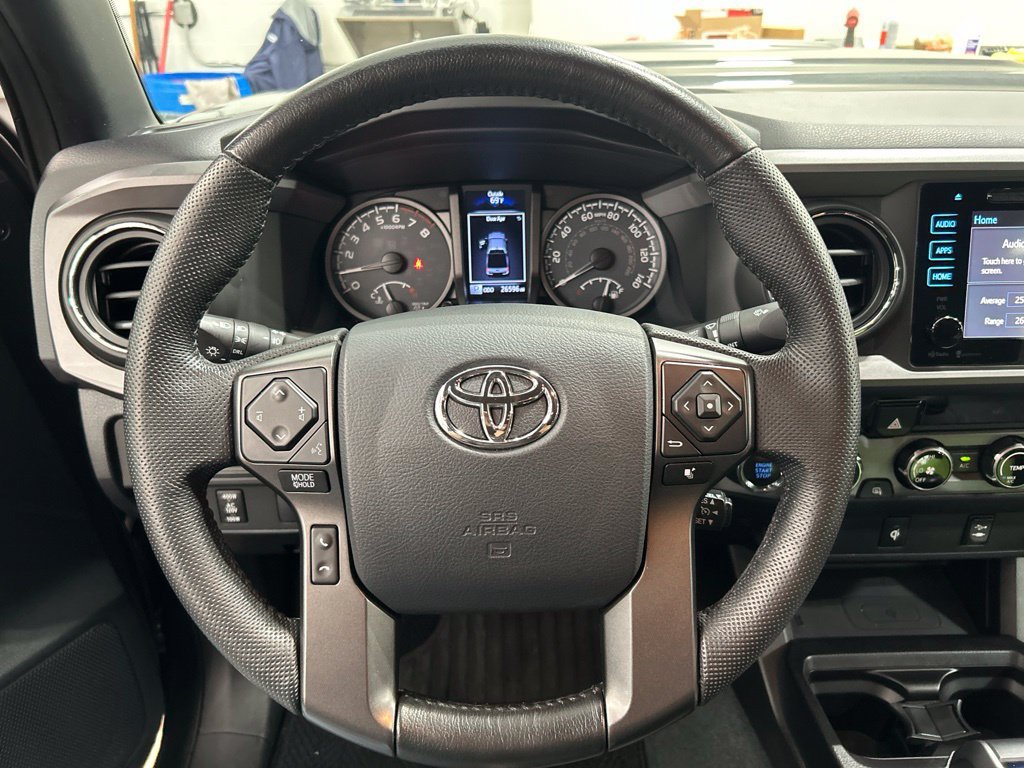 Used 2016 Toyota Tacoma TRD Sport w/ Towing Package AWD/4WD image 15