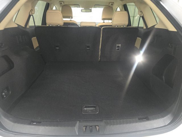 Certified 2024 Ford Edge SEL w/ Convenience Package AWD/4WD image 12