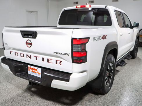 Used 2023 Nissan Frontier PRO-4X w/ Pro Convenience Package AWD/4WD image 7