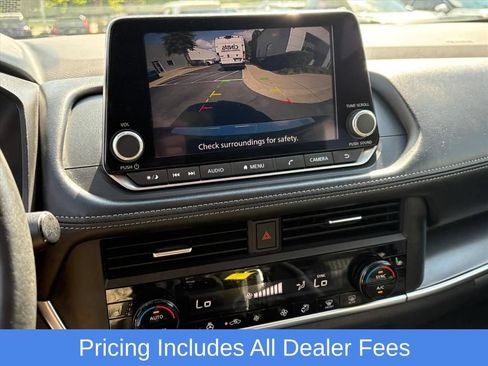 Certified 2024 Nissan Rogue SV w/ SV Premium Package AWD/4WD image 10