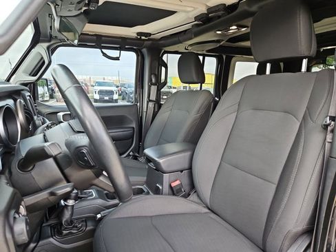Used 2020 Jeep Wrangler Unlimited Sport S image 16