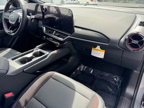 New 2026 Chevrolet Equinox EV RS AWD/4WD image 7