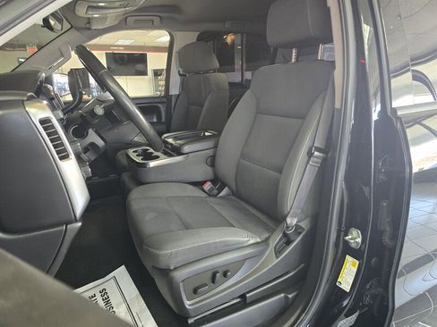 Used 2017 Chevrolet Silverado 1500 LT w/ All Star Edition image 8