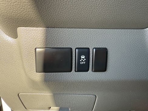 Used 2021 Nissan NV 1500 S image 18