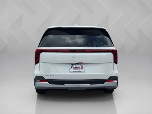 New 2026 Kia Carnival image 6