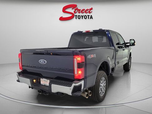 Used 2024 Ford F250 Lariat AWD/4WD image 4