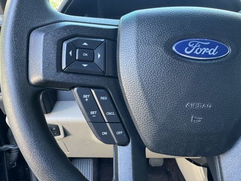 Used 2017 Ford F150 XL w/ Equipment Group 101A Mid RWD image 9