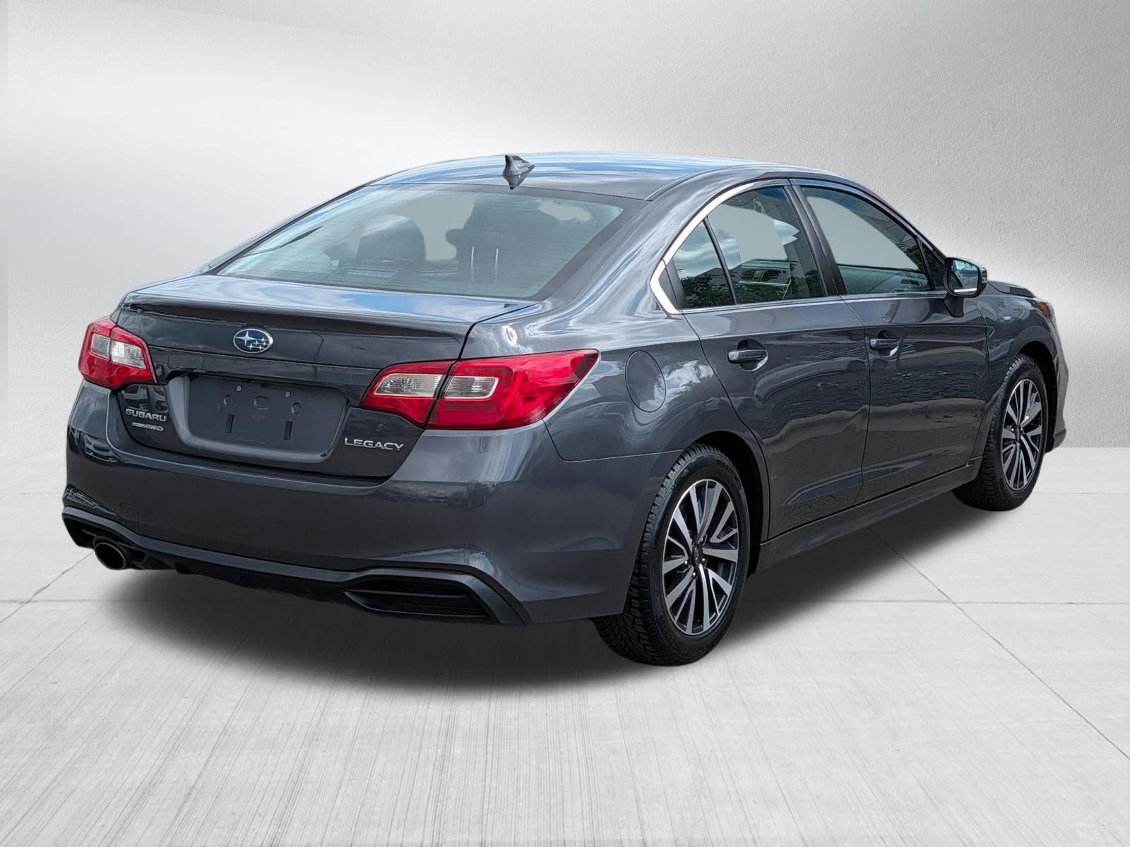 Used 2018 Subaru Legacy 2.5i Premium w/ Eyesight & BSD & Rcta & HBA AWD/4WD image 7