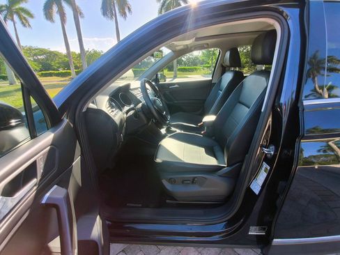 Used 2020 Volkswagen Tiguan S AWD/4WD image 24