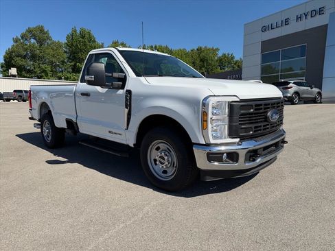 Used 2024 Ford F350 XL w/ XL Driver Assist Package RWD image 3