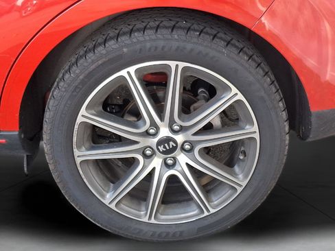 Used 2019 Kia Soul ! image 11