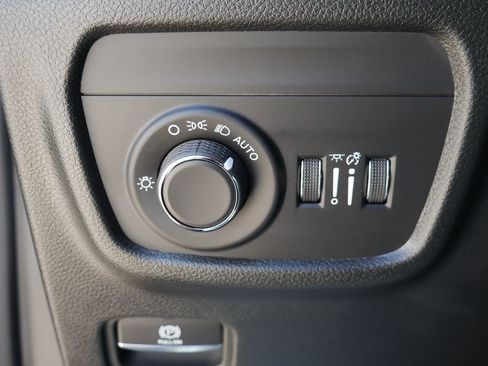 Used 2025 Jeep Grand Cherokee Laredo X w/ Luxury Tech Group I AWD/4WD image 10