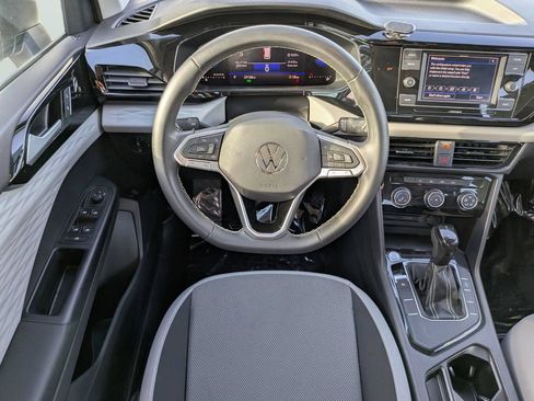 Certified 2023 Volkswagen Taos S FWD image 11