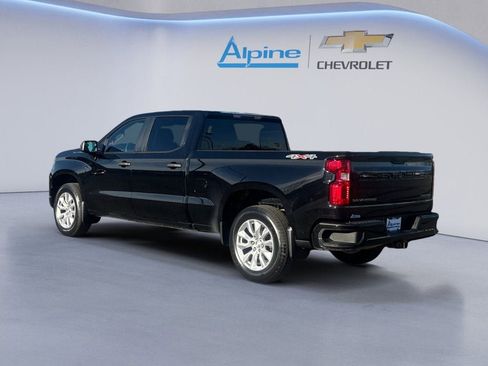 Used 2022 Chevrolet Silverado 1500 Custom image 3