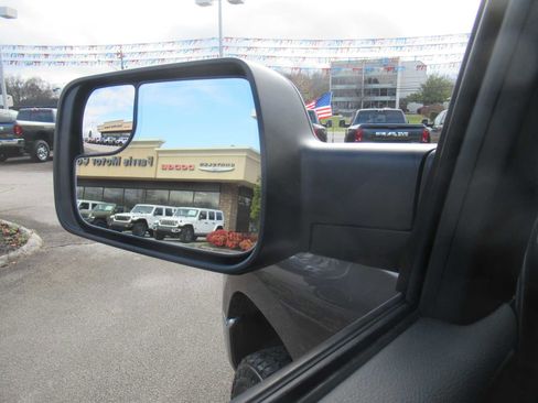 Used 2019 RAM 1500 Big Horn image 19