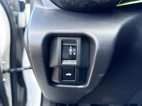 Used 2023 Toyota GR86 RWD image 25