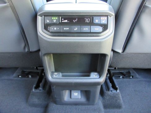 New 2026 Lexus TX 500h AWD image 23