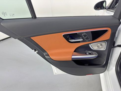 Used 2023 Mercedes-Benz C 43 AMG 4MATIC Sedan image 41