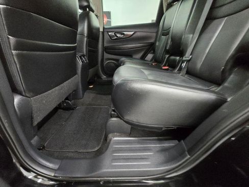 Used 2017 Nissan Rogue SL w/ SL Premium Package FWD image 15