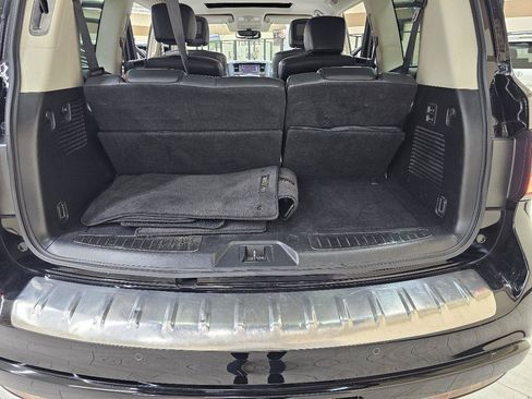 Used 2018 INFINITI QX80 2WD w/ Driver Assistance Package image 13