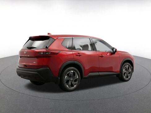 Used 2025 Nissan Rogue SV AWD/4WD image 7