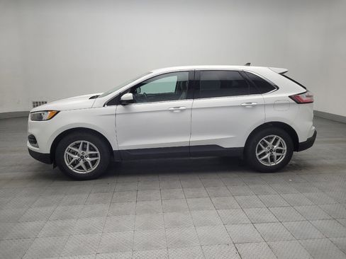 Used 2023 Ford Edge SEL image 2