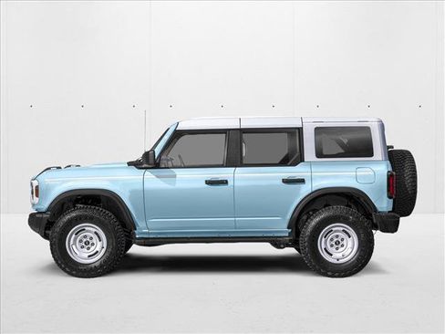 New 2025 Ford Bronco Heritage Edition image 3