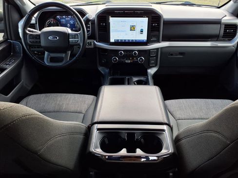 Certified 2021 Ford F150 XLT w/ Equipment Group 302A High image 8