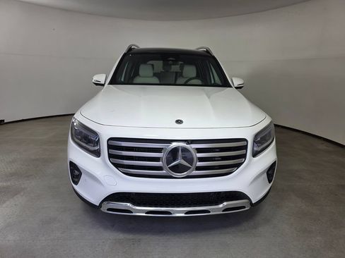 New 2026 Mercedes-Benz GLB 250 image 2