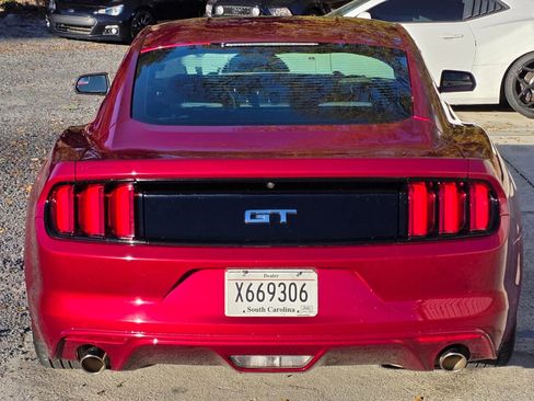 Used 2015 Ford Mustang GT image 7