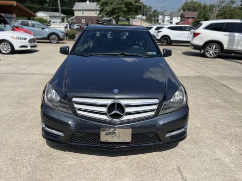 Used 2013 Mercedes-Benz C 300 4MATIC Sedan image 2