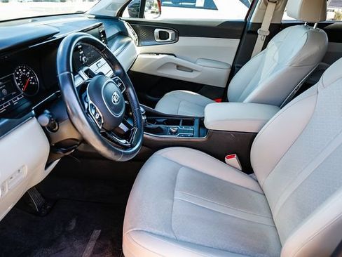Used 2021 Kia Sorento S w/ Panoramic Sunroof Package AWD/4WD image 23
