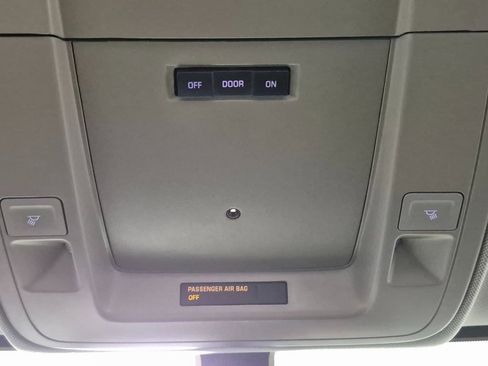 Used 2016 Chevrolet Silverado 2500 W/T image 28