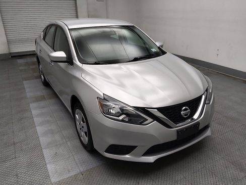 Used 2019 Nissan Sentra S FWD image 13