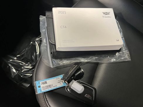 Used 2021 Cadillac CT4 Luxury image 13