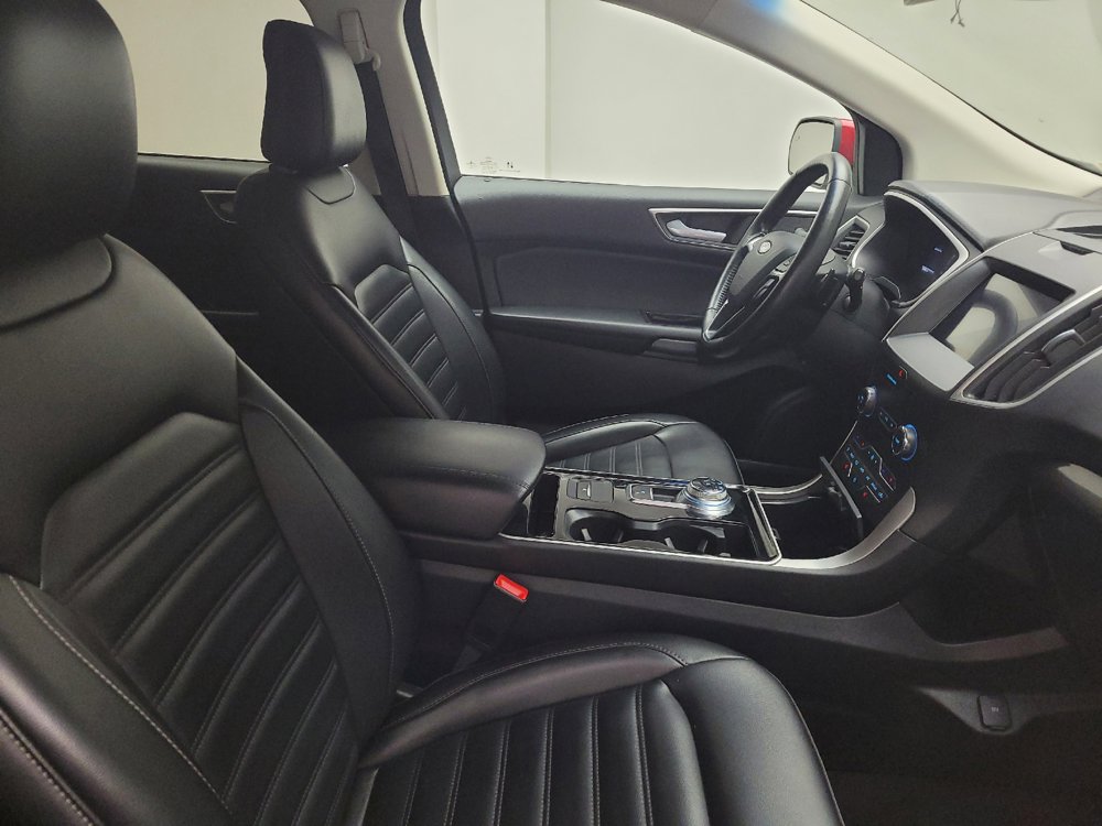 Used 2020 Ford Edge SEL w/ Cold Weather Package AWD/4WD image 21
