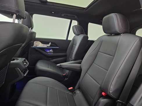 Certified 2024 Mercedes-Benz GLS 450 4MATIC w/ AMG Line Exterior image 18