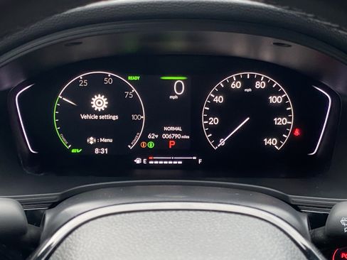 Used 2025 Honda Civic Sport image 27