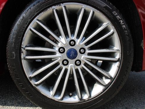 Used 2014 Ford Fusion SE w/ Equipment Group 202A image 20