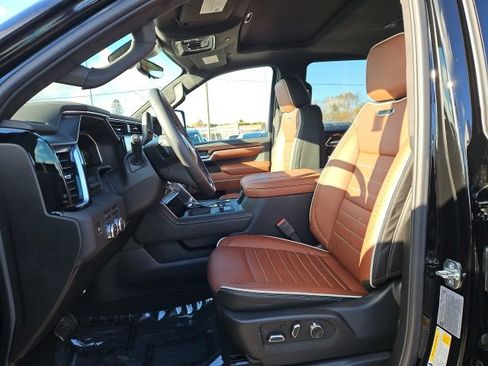 New 2026 GMC Sierra 3500 Denali Ultimate image 29