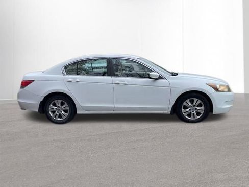 Used 2009 Honda Accord LX-P image 5