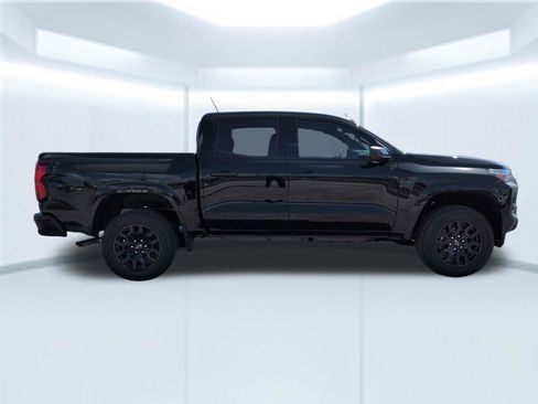 New 2026 Chevrolet Colorado W/T w/ WT Custom Package RWD image 7