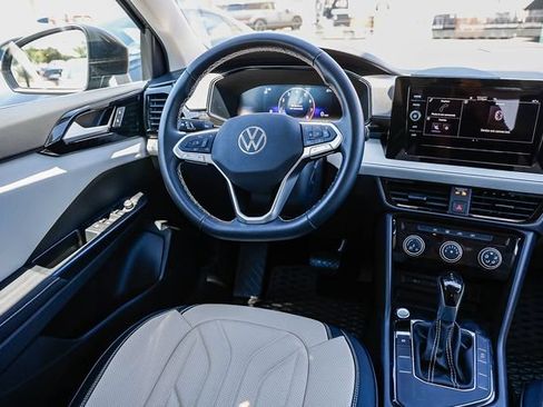 Used 2025 Volkswagen Taos S FWD image 17