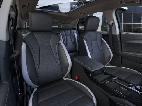 New 2025 Buick Envision Sport Touring image 16
