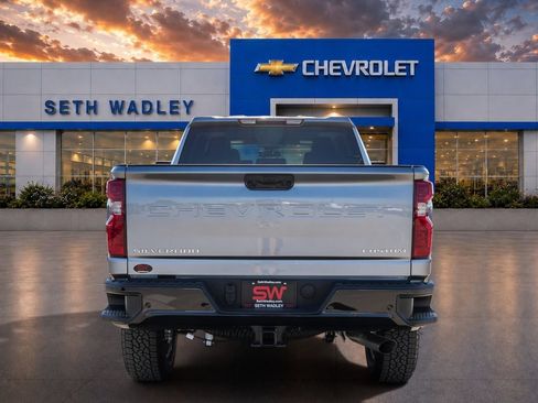 New 2026 Chevrolet Silverado 2500 Custom w/ Custom Value Package AWD/4WD image 6