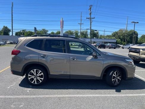 Used 2019 Subaru Forester Limited w/ Popular Package #3 AWD/4WD image 6