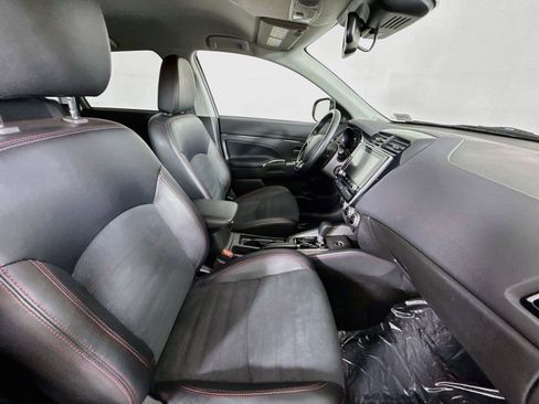 Used 2024 Mitsubishi Outlander Sport AWD image 41