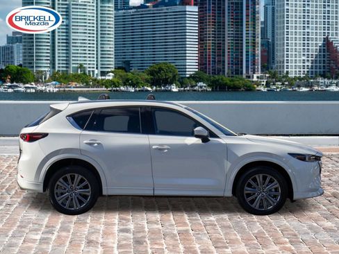 Used 2025 MAZDA CX-5 Signature image 8