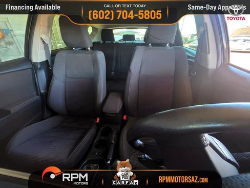Used 2017 Toyota Corolla iM w/ Carpet Mat Package FWD image 7