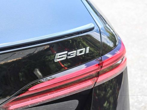 New 2027 BMW 530i RWD image 26